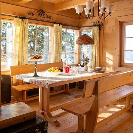 Golden Forest - & Fireplace Villa Zakopane